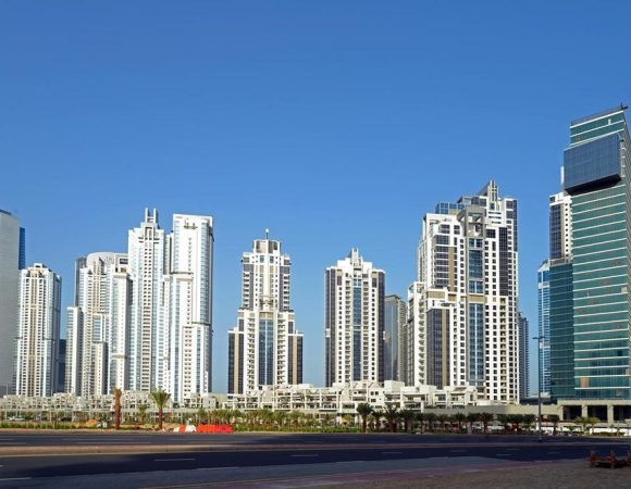 Top-Rated Commercial Towers in Business Bay Dubai for 2025